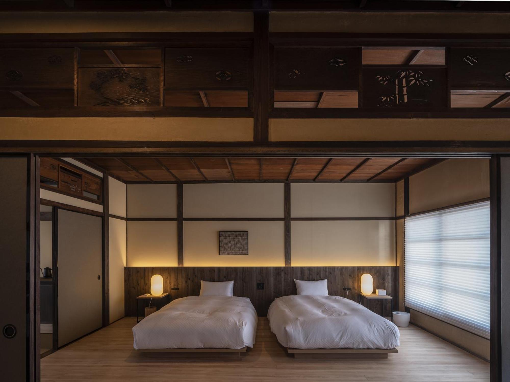 Nipponia Hotel Ozu Castle Town Buitenkant foto
