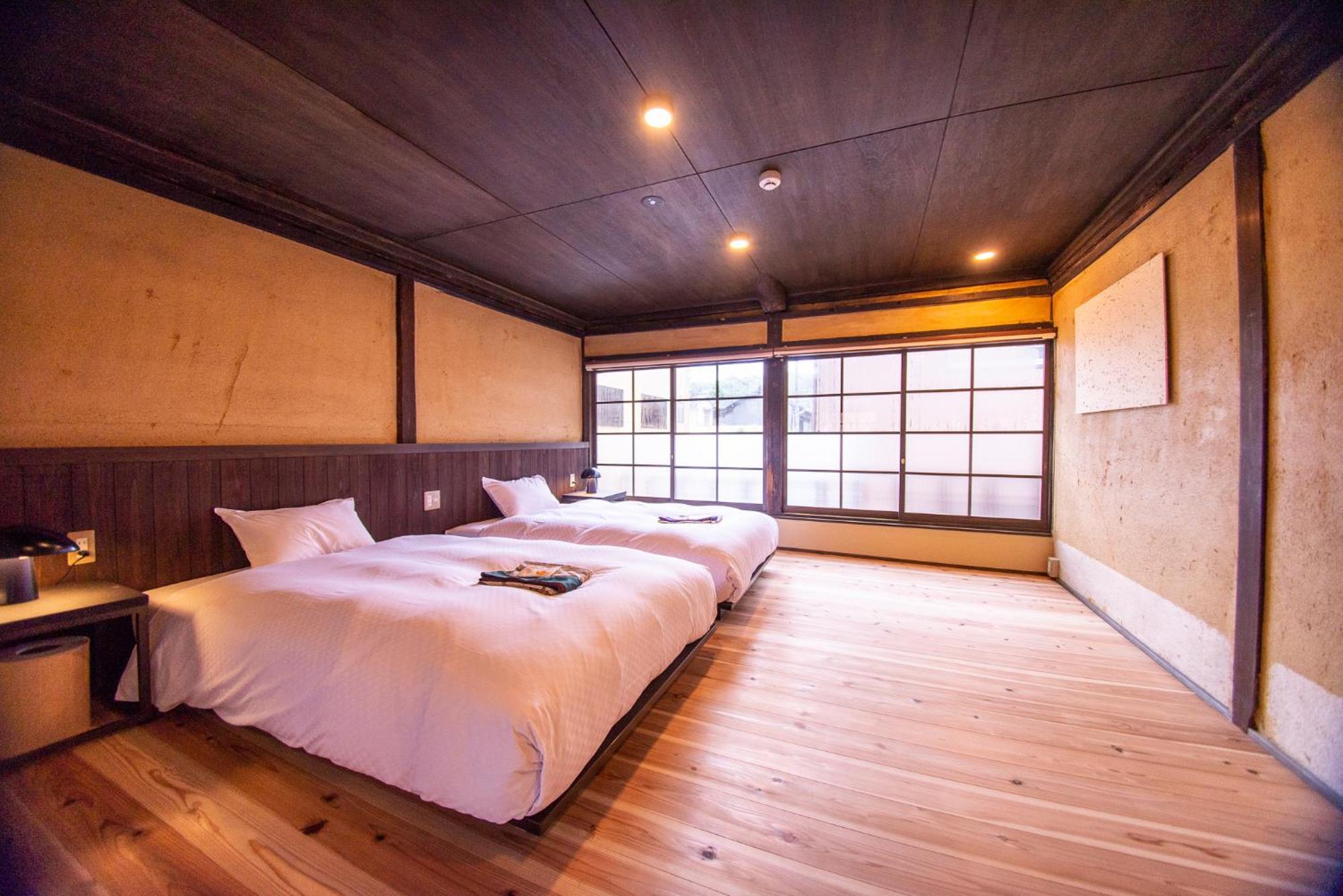 Nipponia Hotel Ozu Castle Town Buitenkant foto