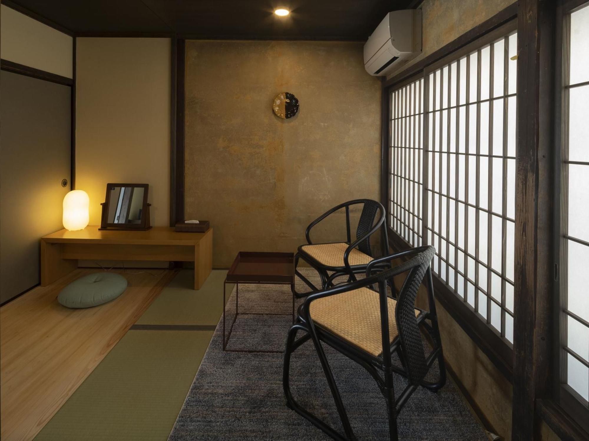 Nipponia Hotel Ozu Castle Town Buitenkant foto