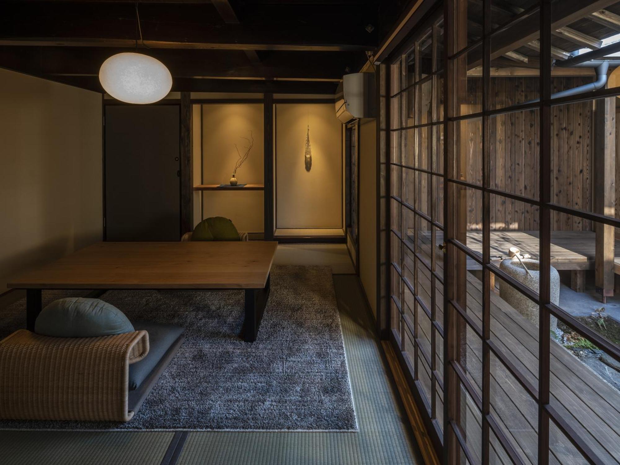 Nipponia Hotel Ozu Castle Town Buitenkant foto