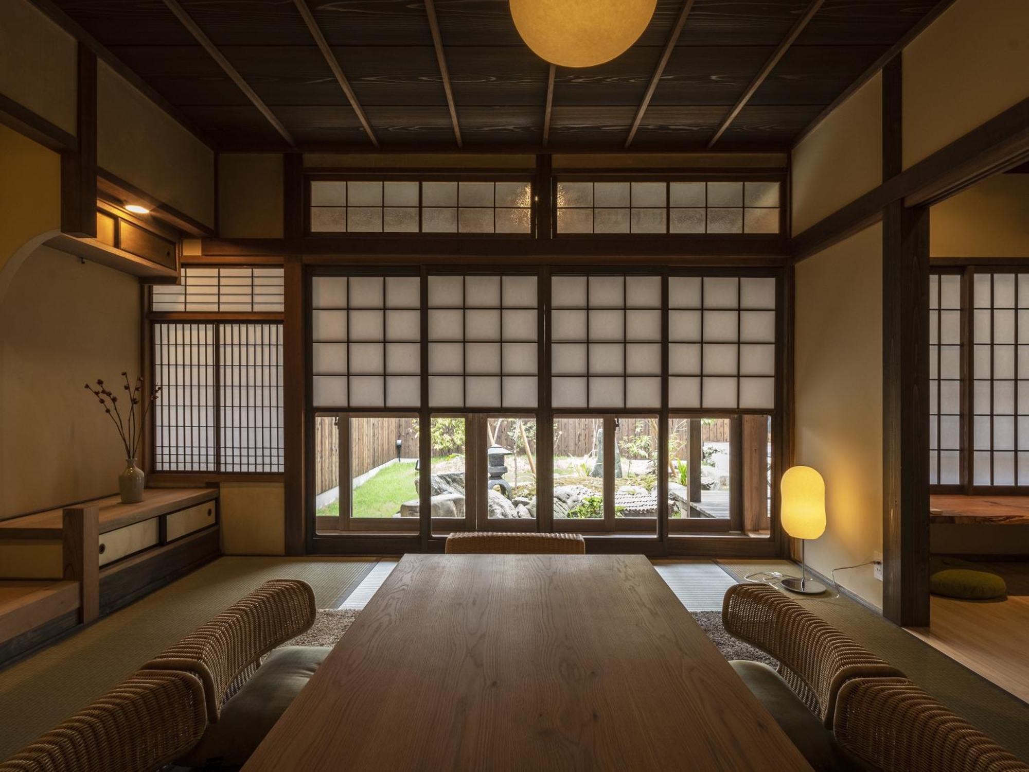 Nipponia Hotel Ozu Castle Town Buitenkant foto