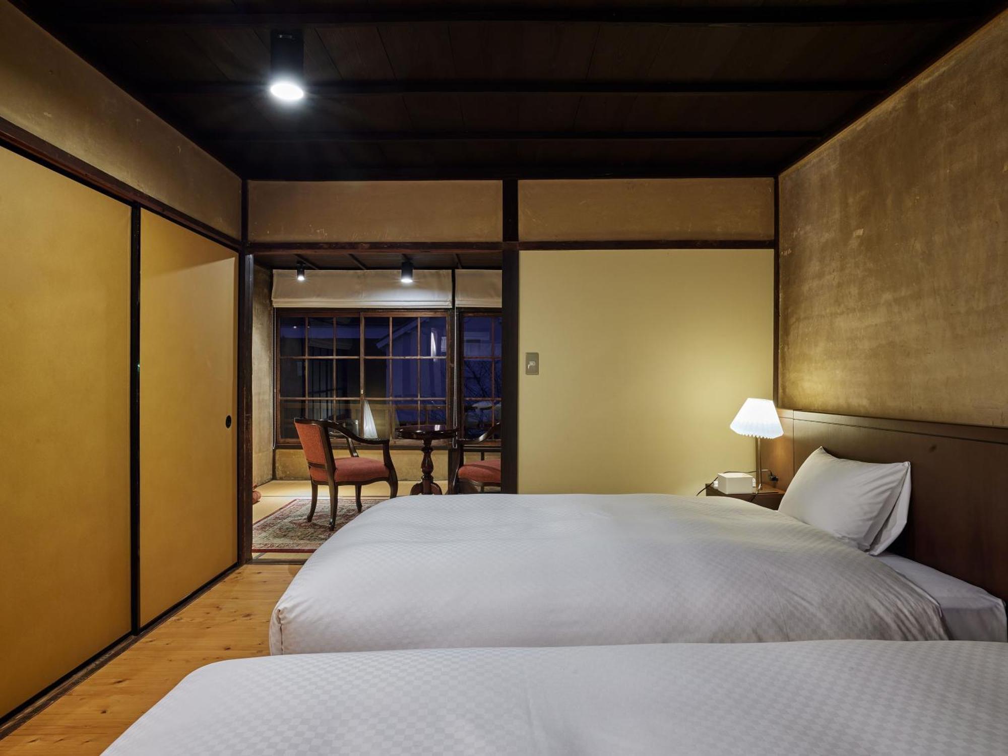 Nipponia Hotel Ozu Castle Town Buitenkant foto