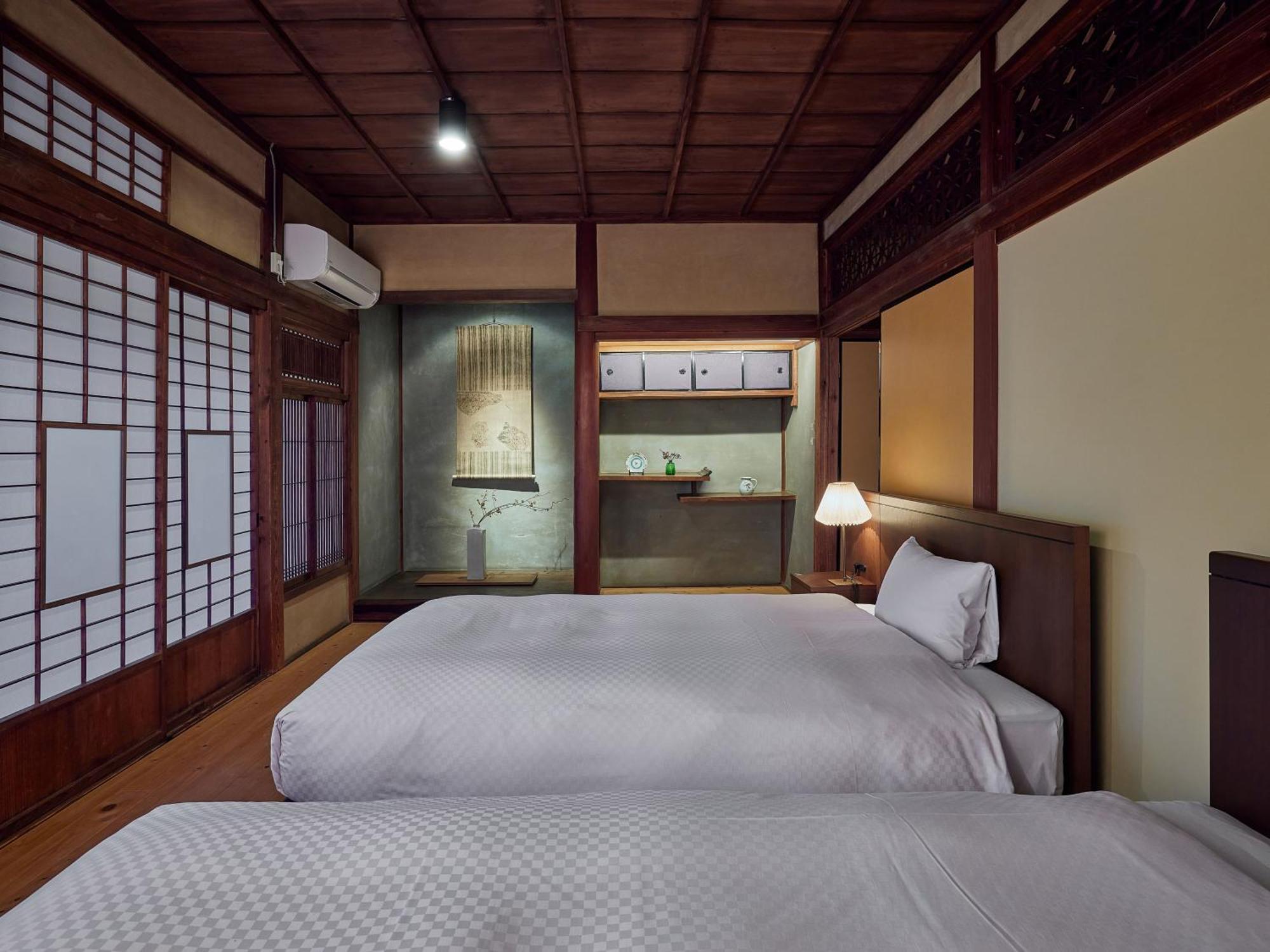Nipponia Hotel Ozu Castle Town Buitenkant foto