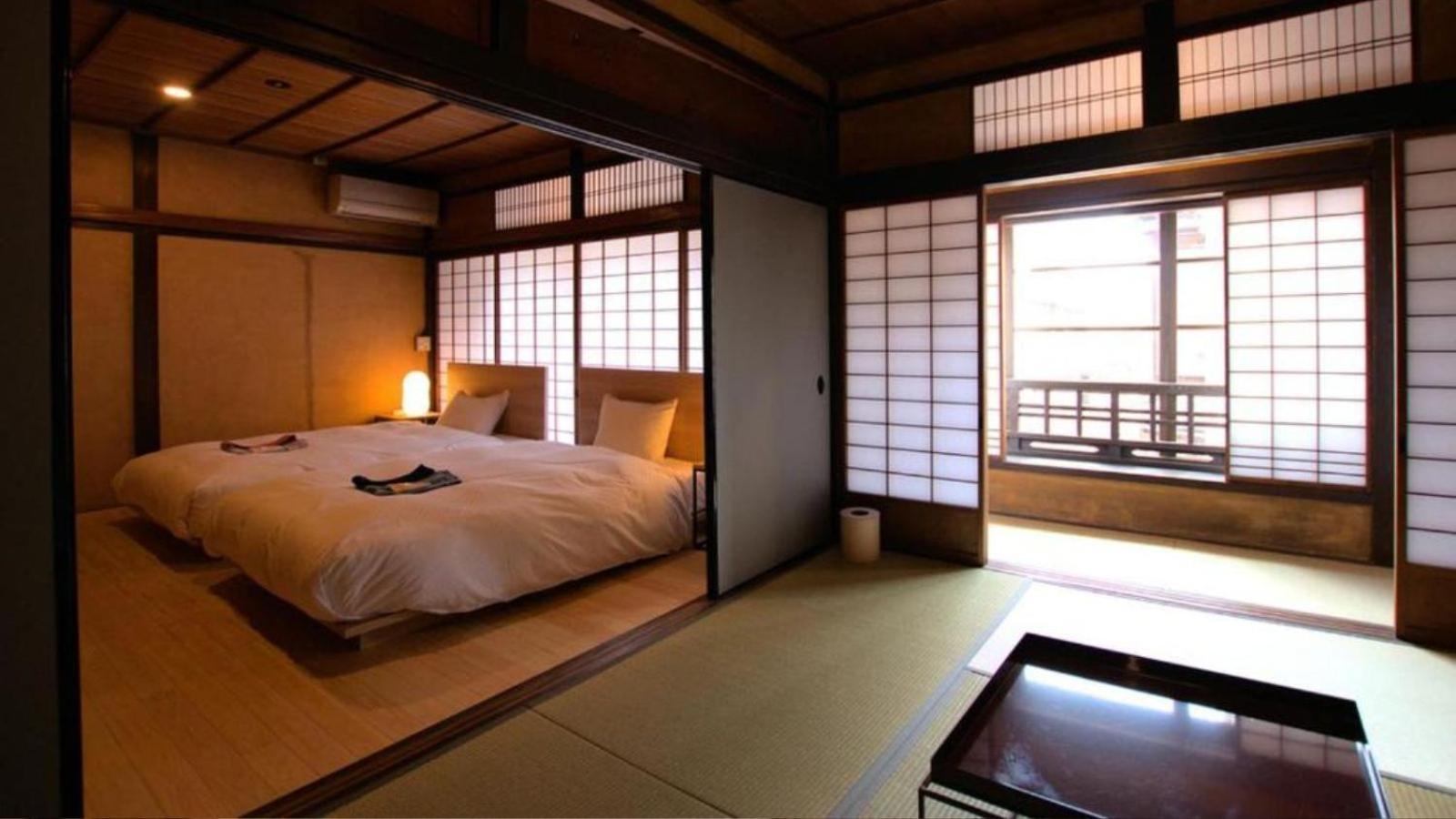 Nipponia Hotel Ozu Castle Town Buitenkant foto